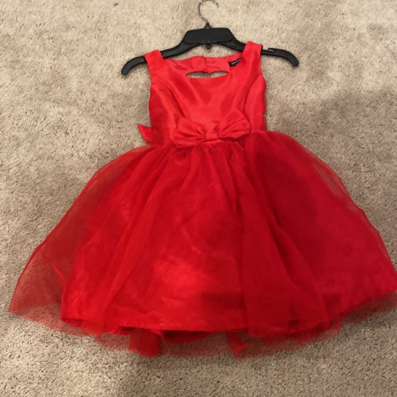 Size 7 dress in pristine condition. - Picture 3 of 4